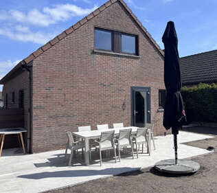 vakantiehuis westende lounge en terras