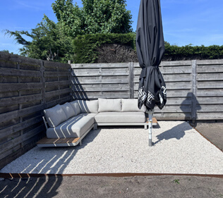 vakantiehuis westende lounge en terras
